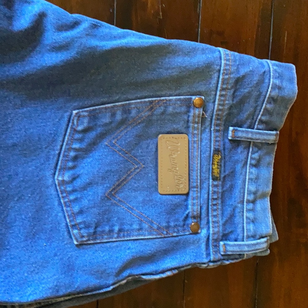 Wrangler men’s Jeans almost brand new
